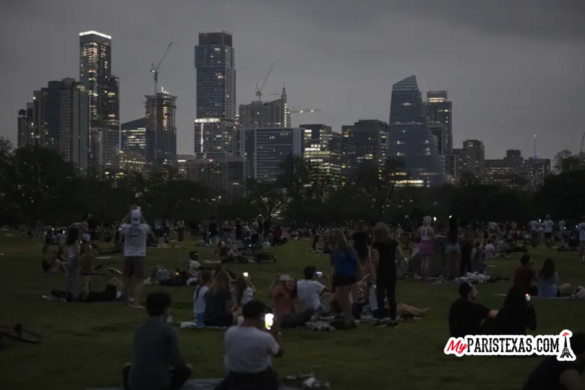 First Federal Community Bank presents check to Prairiland ISD as part